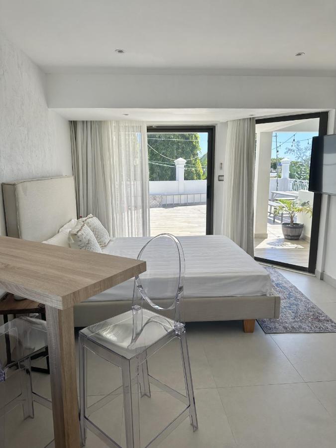 Studio H Grandbay Sea-View Exterior photo